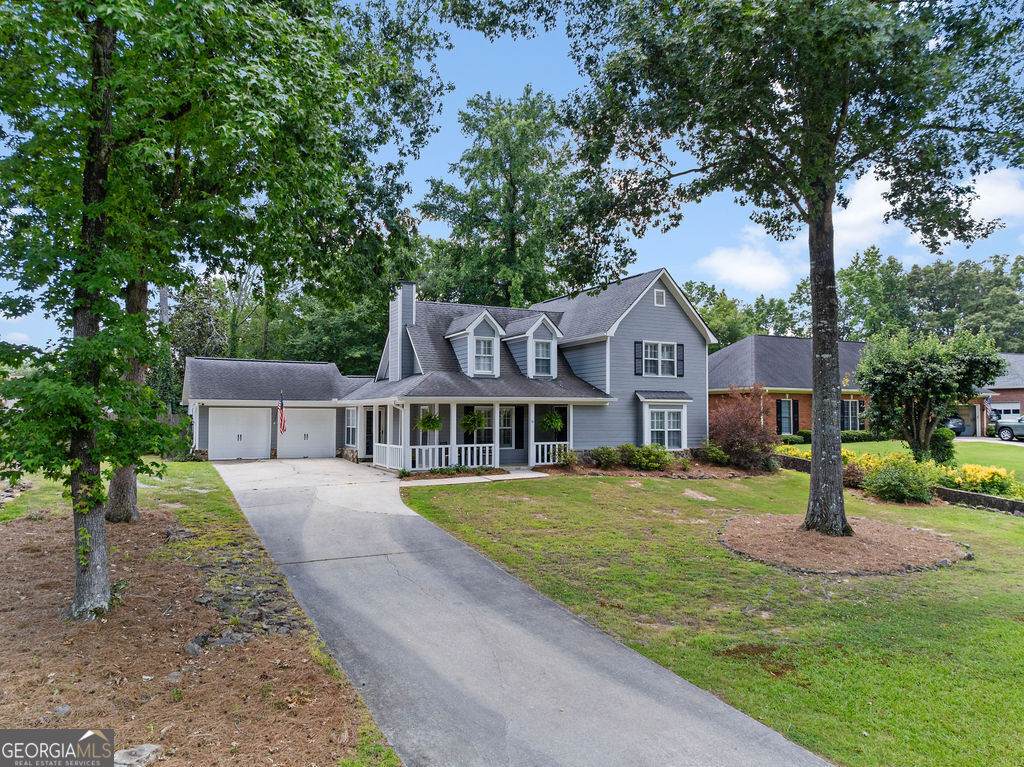 15 Amberwood Trail - Photo 1