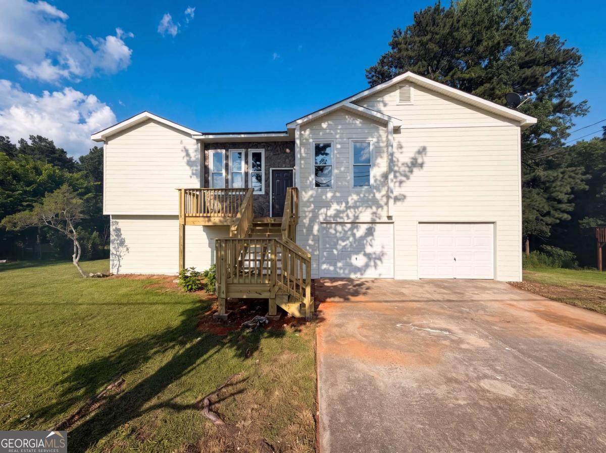 1872 David Drive - Photo 1