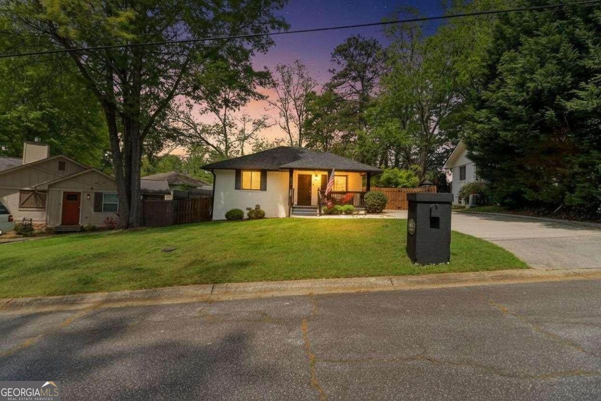 823 Frances Drive - Photo 1