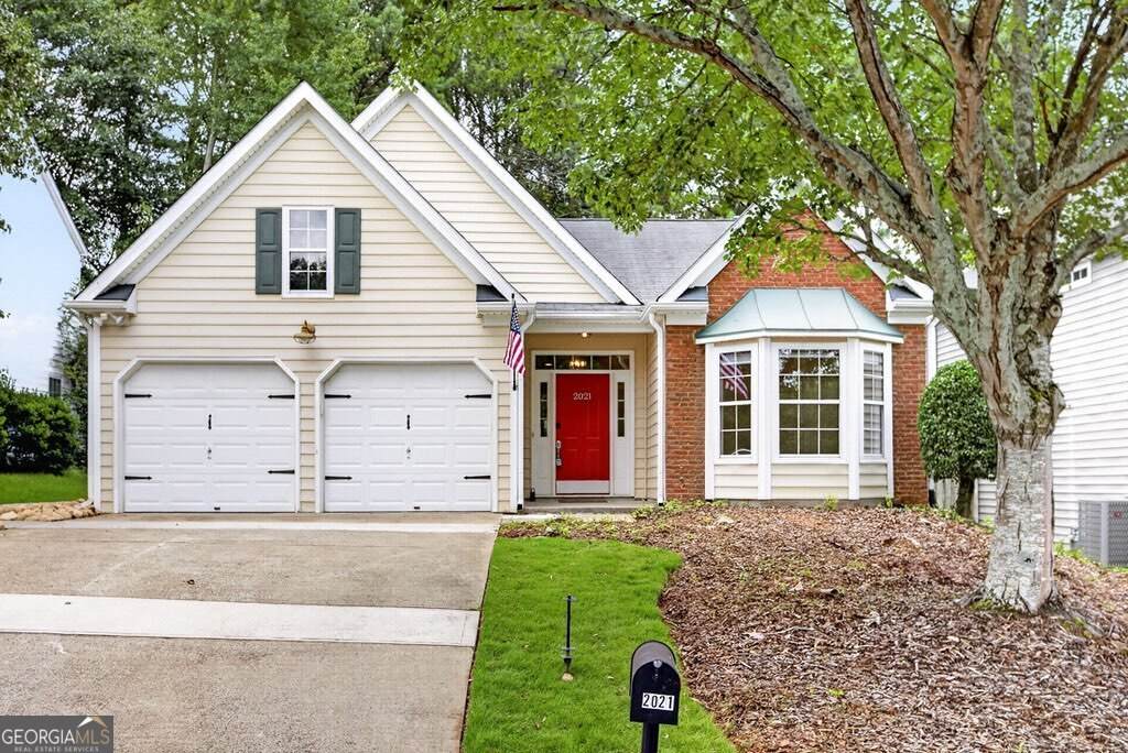 2021 Crestview Way - Photo 1