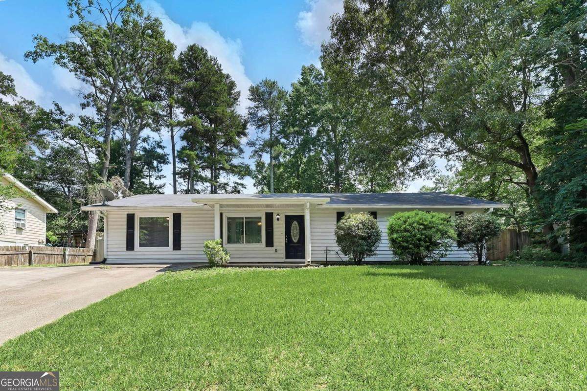 3733 Memorial Parkway - Photo 1