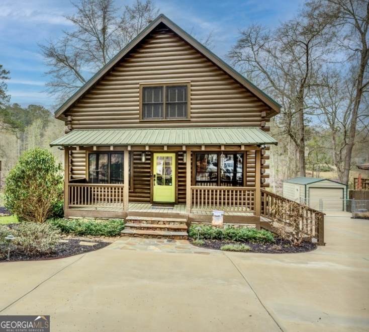 179 Parrot Drive - Photo 1
