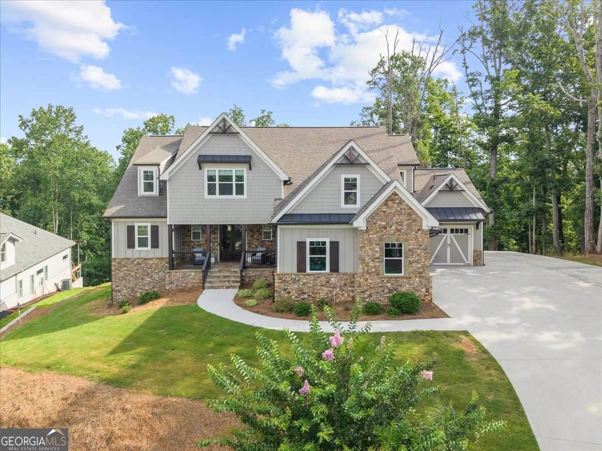 7560 Crestline Drive - Photo 1