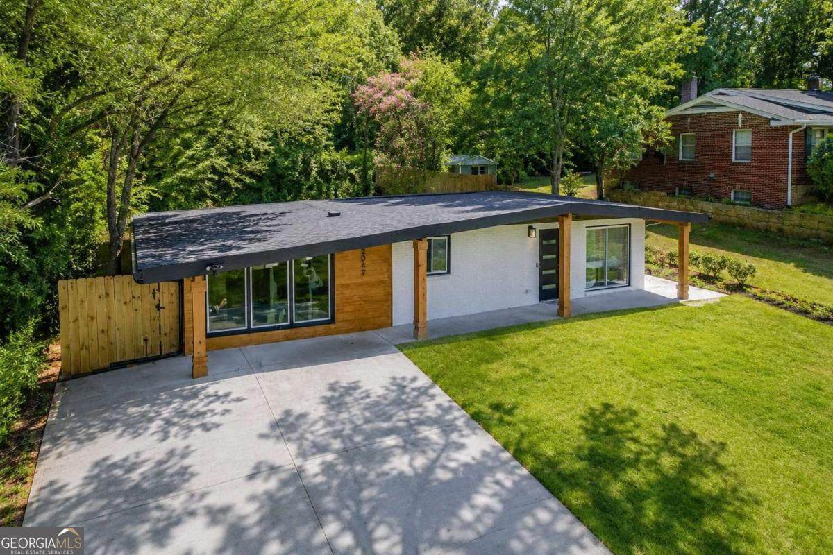 2047 Boulderview - Photo 1