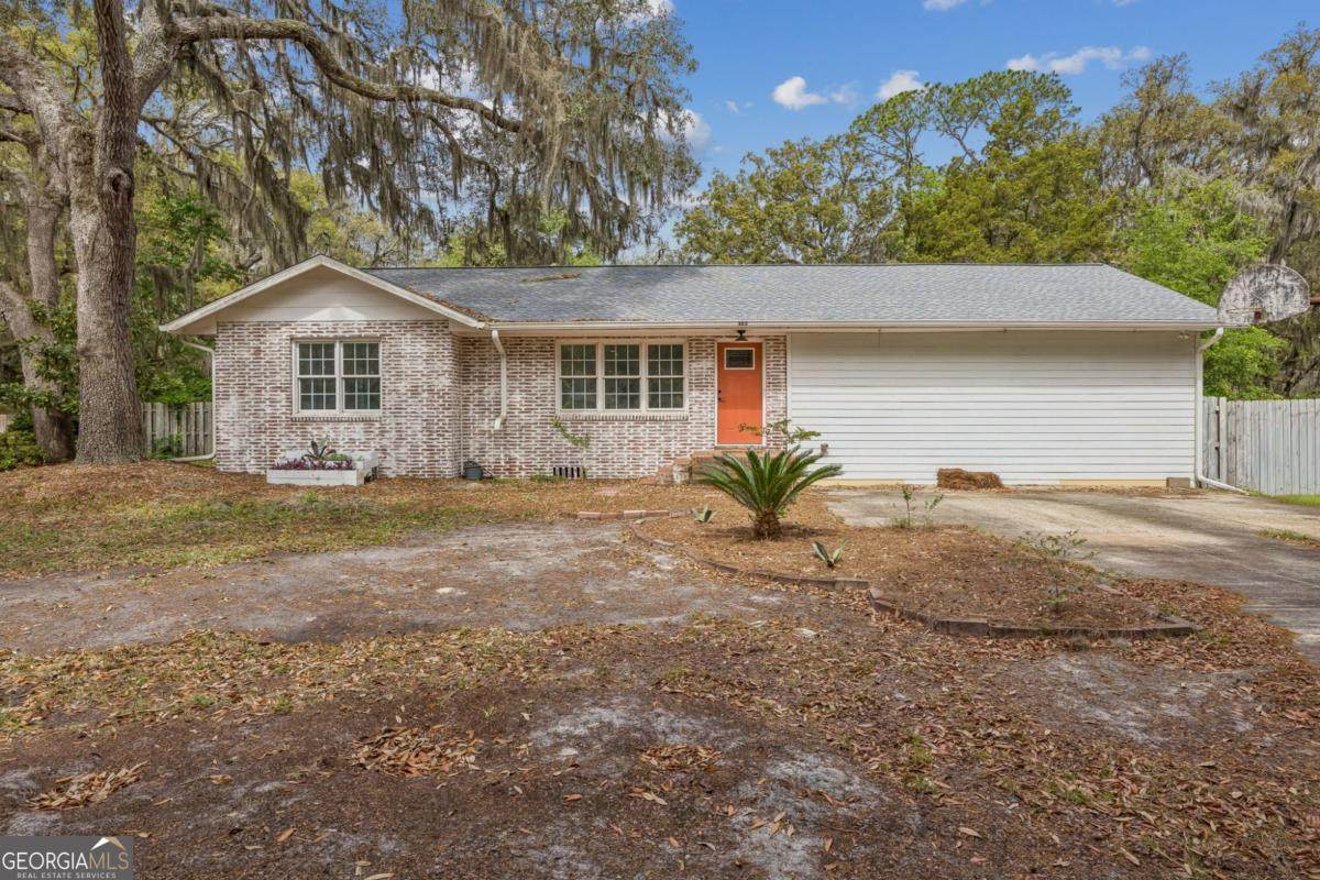 303 Mahan Street - Photo 1