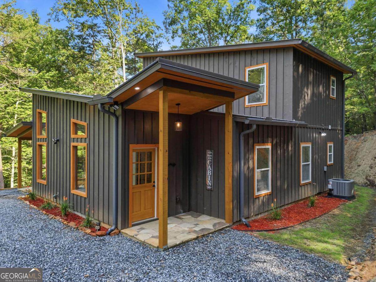 202 Jonquil Lane - Photo 1