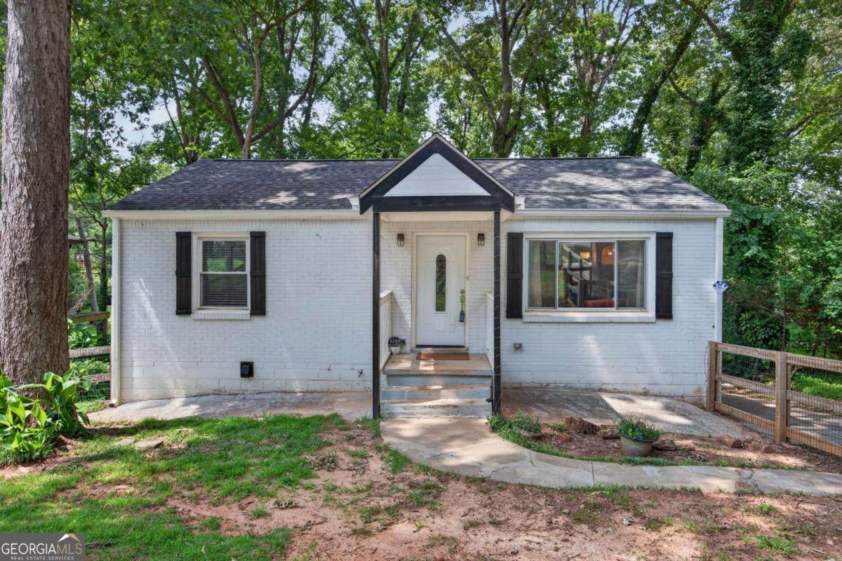2162 Doris Drive - Photo 1