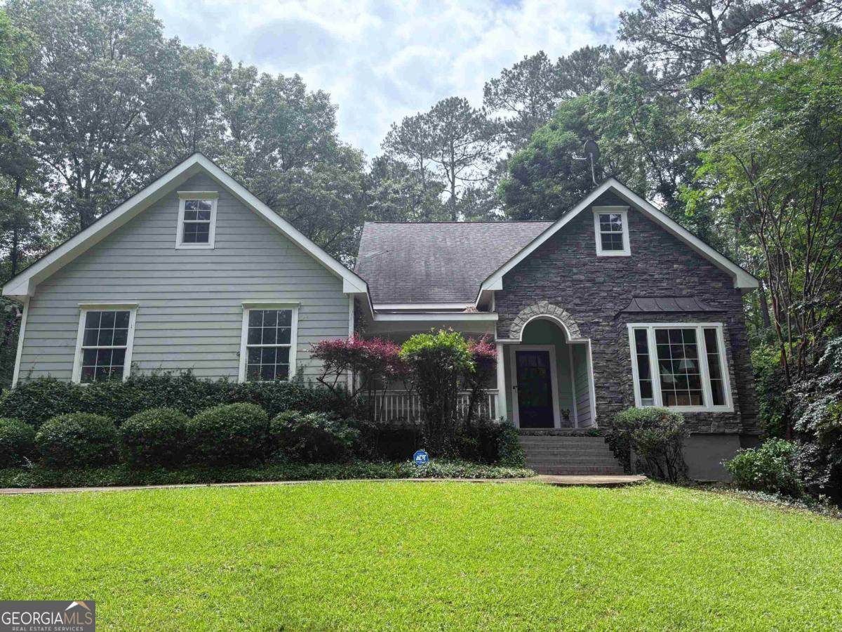 129 Sebastian Drive - Photo 1