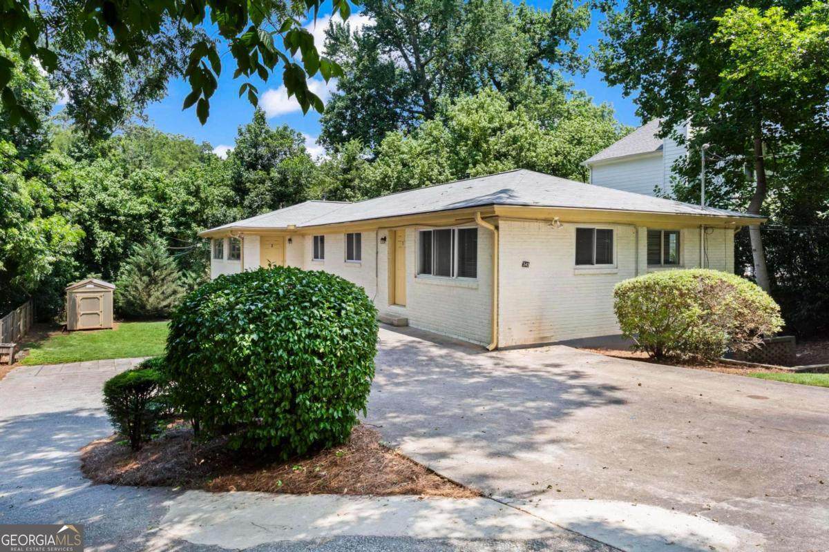 545 Oakview Road - Photo 1