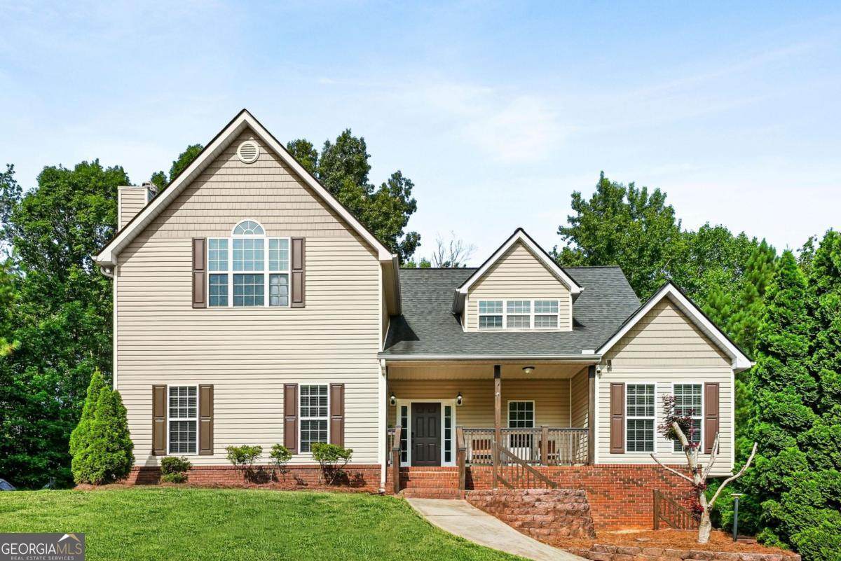 176 Oak Leaf Drive - Photo 1