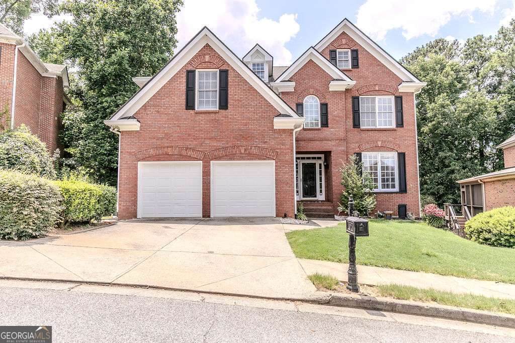2005 Ivy Ridge Road - Photo 1