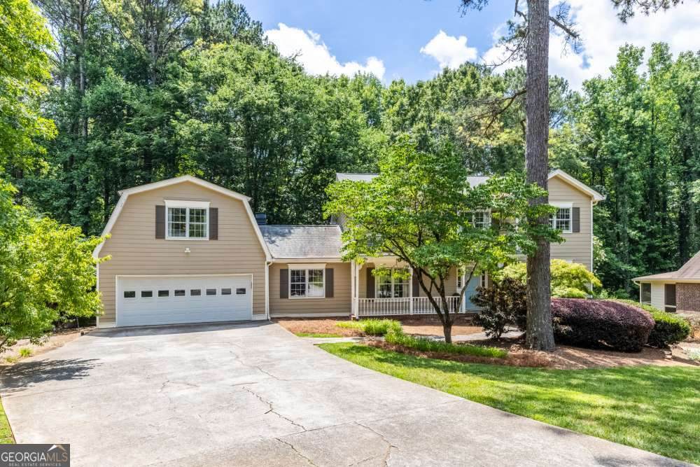 1025 Foxfire Drive - Photo 1