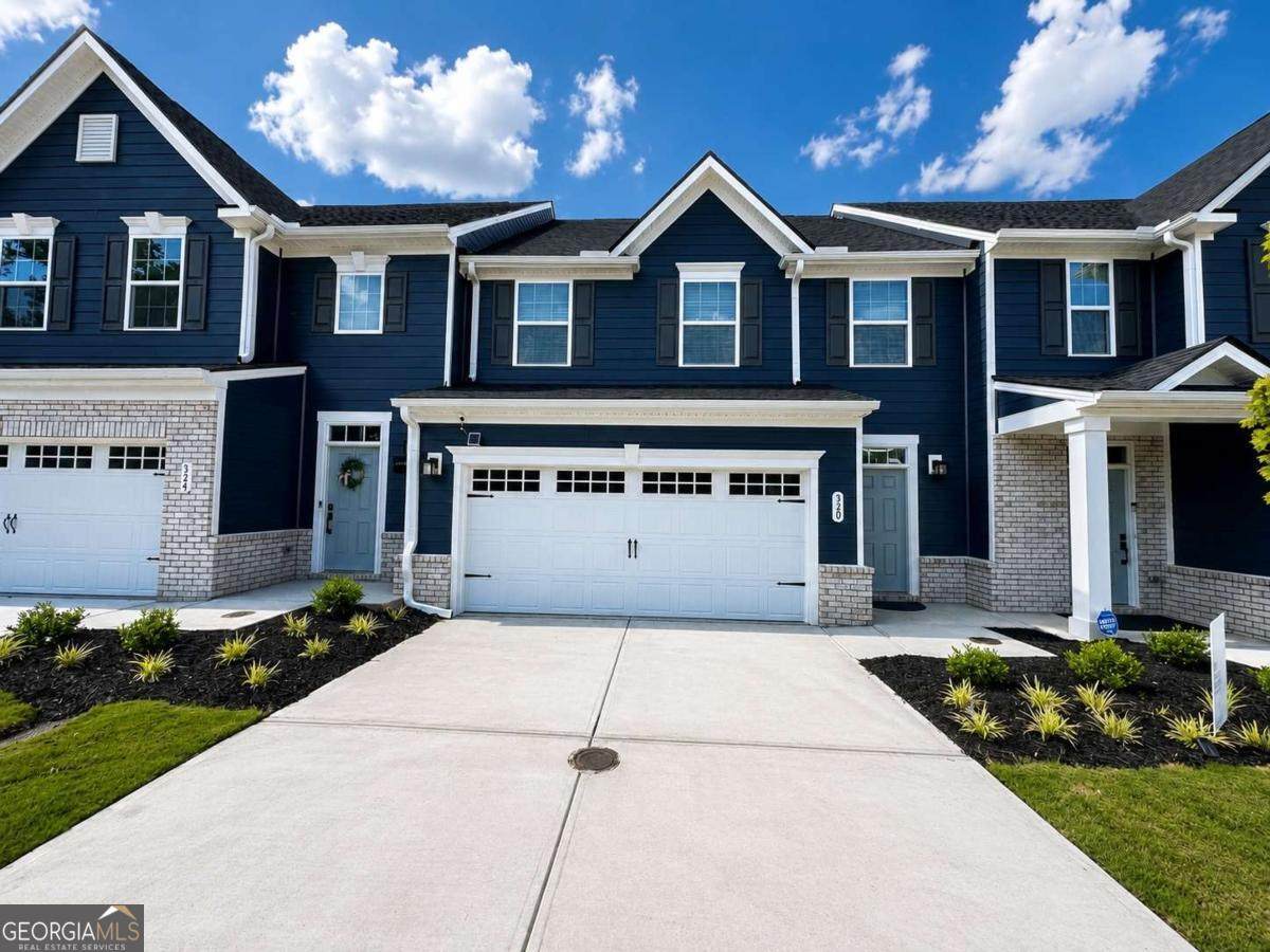 320 Mayflower Drive - Photo 1