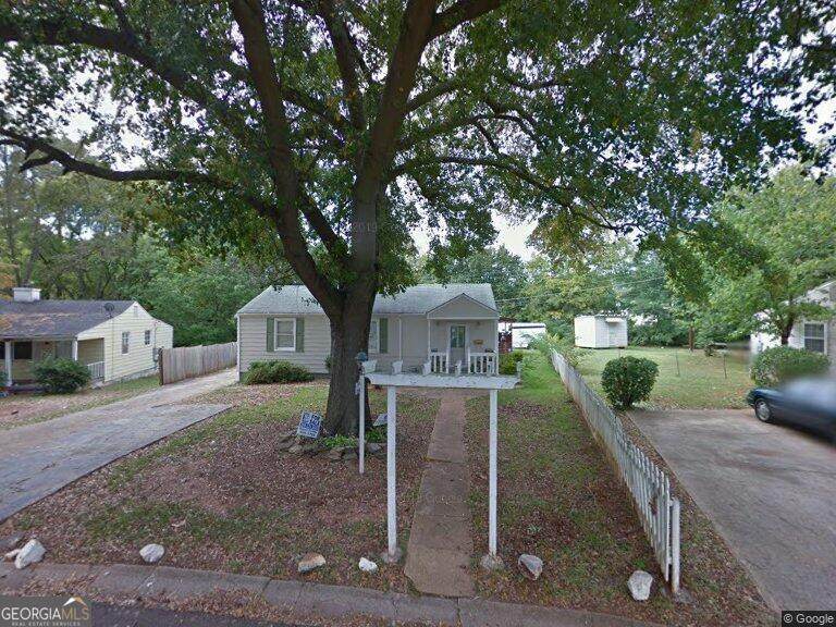 5916 Avenue M - Photo 1