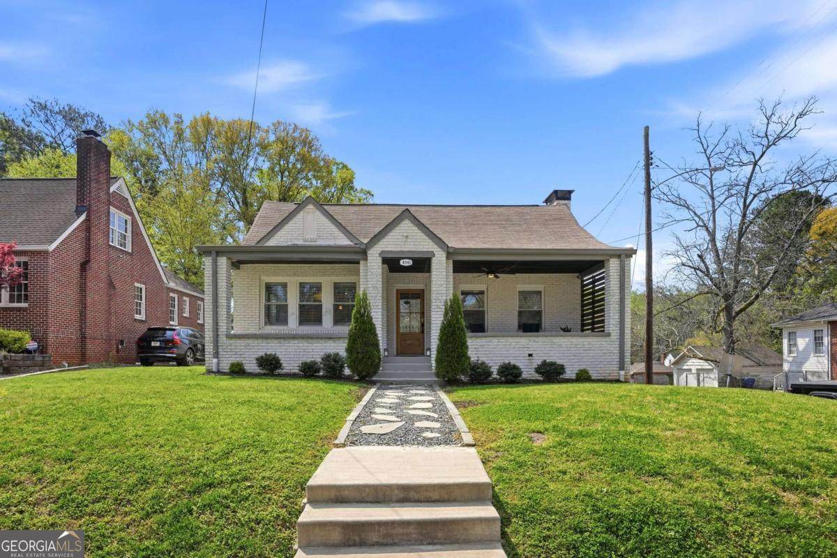 496 Shannon Drive - Photo 1