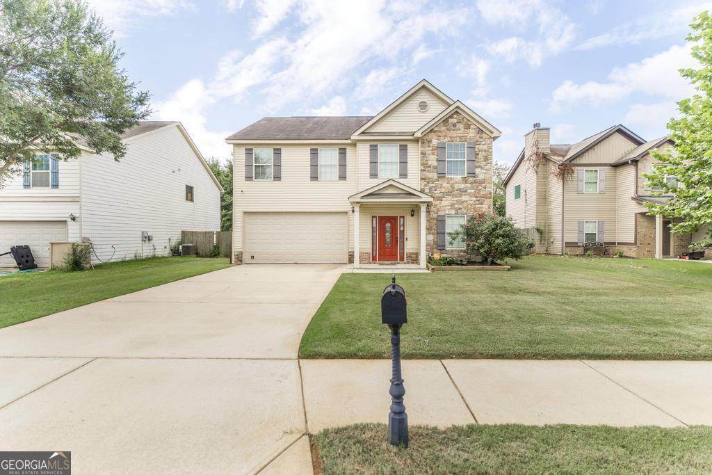 204 Amelia Drive - Photo 1