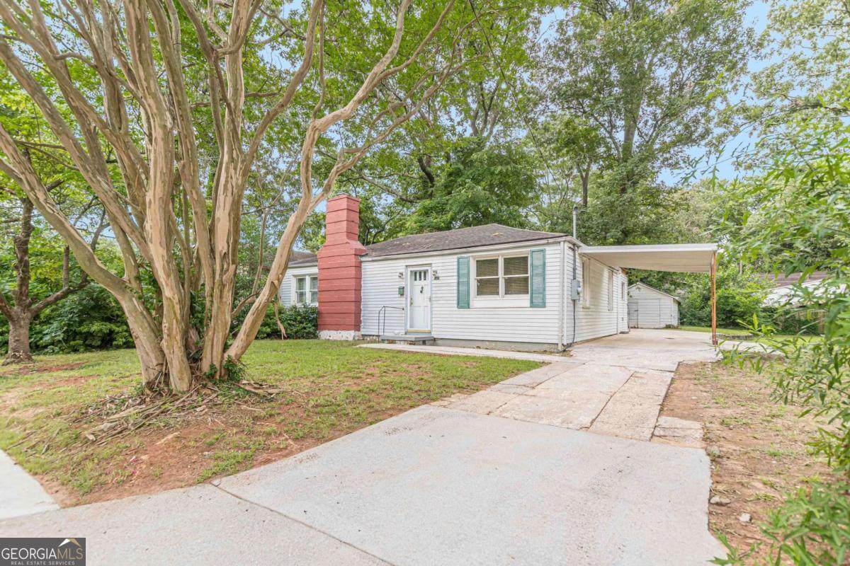 542 Walnut Street - Photo 1
