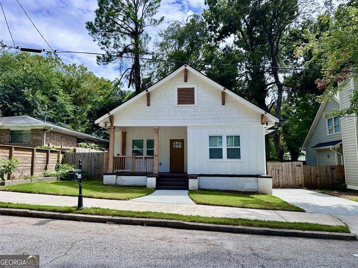 942 Parsons Street - Photo 1