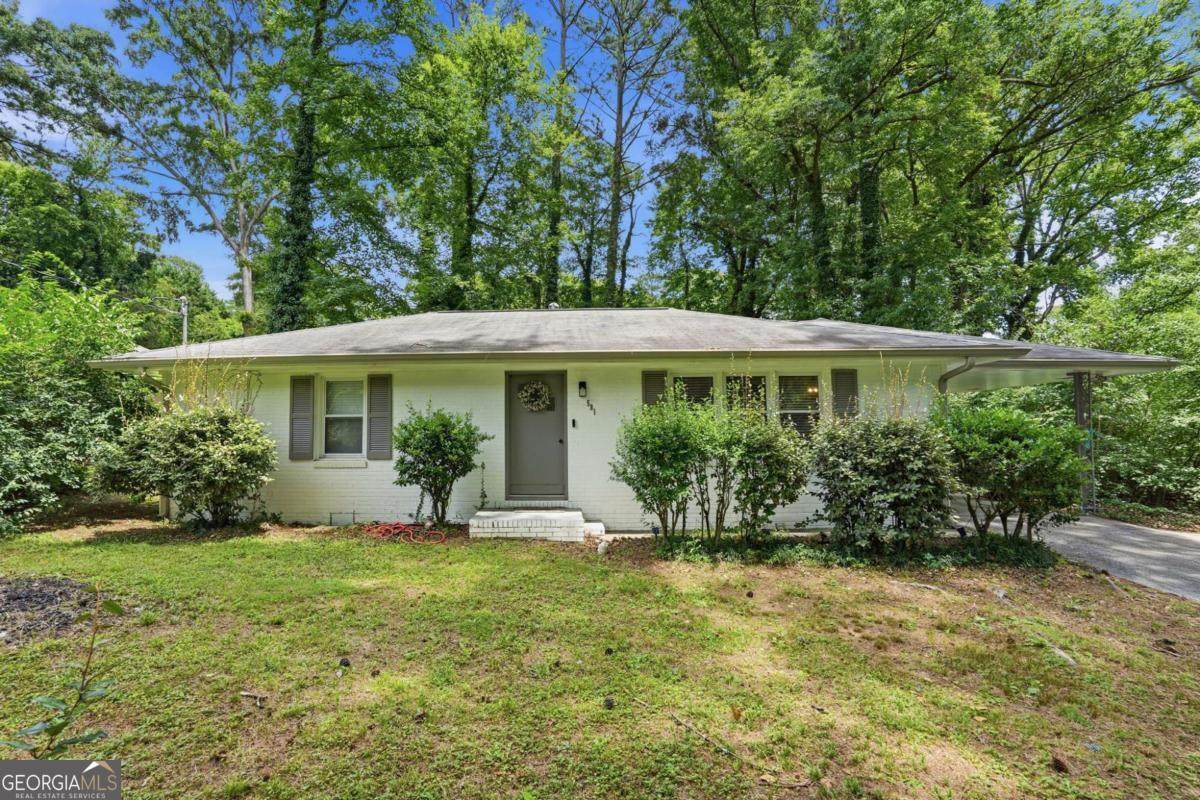 581 Meadowbrook Drive - Photo 1