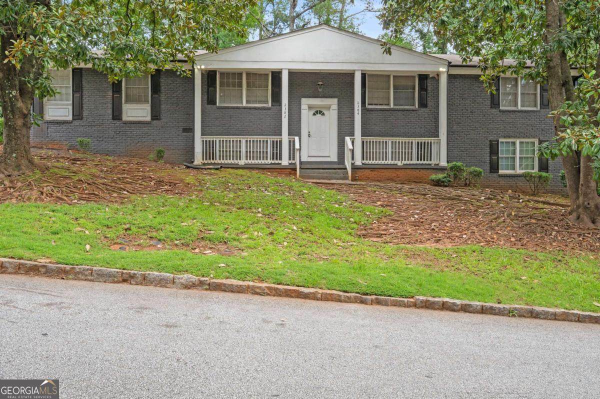 2382 Peachwood Circle - Photo 1
