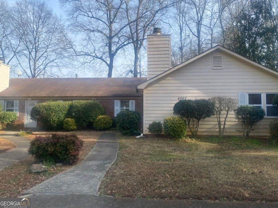 4002 Hawthorne Circle - Photo 1