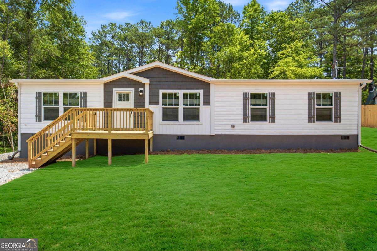 115 Sunset Drive - Photo 1
