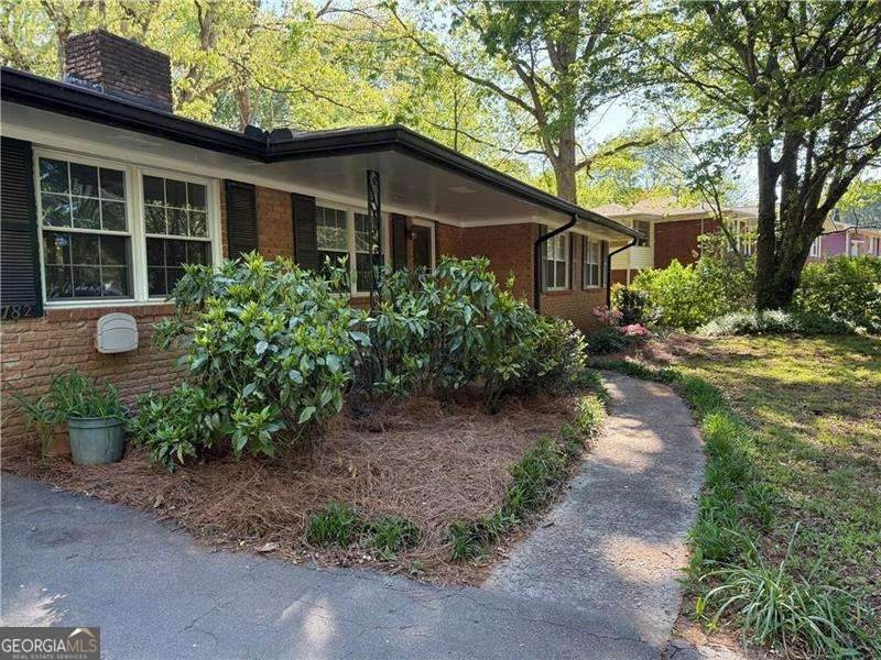 782 Prince Avenue - Photo 1
