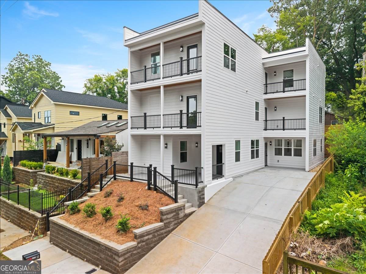242 Ormond Street - Photo 1