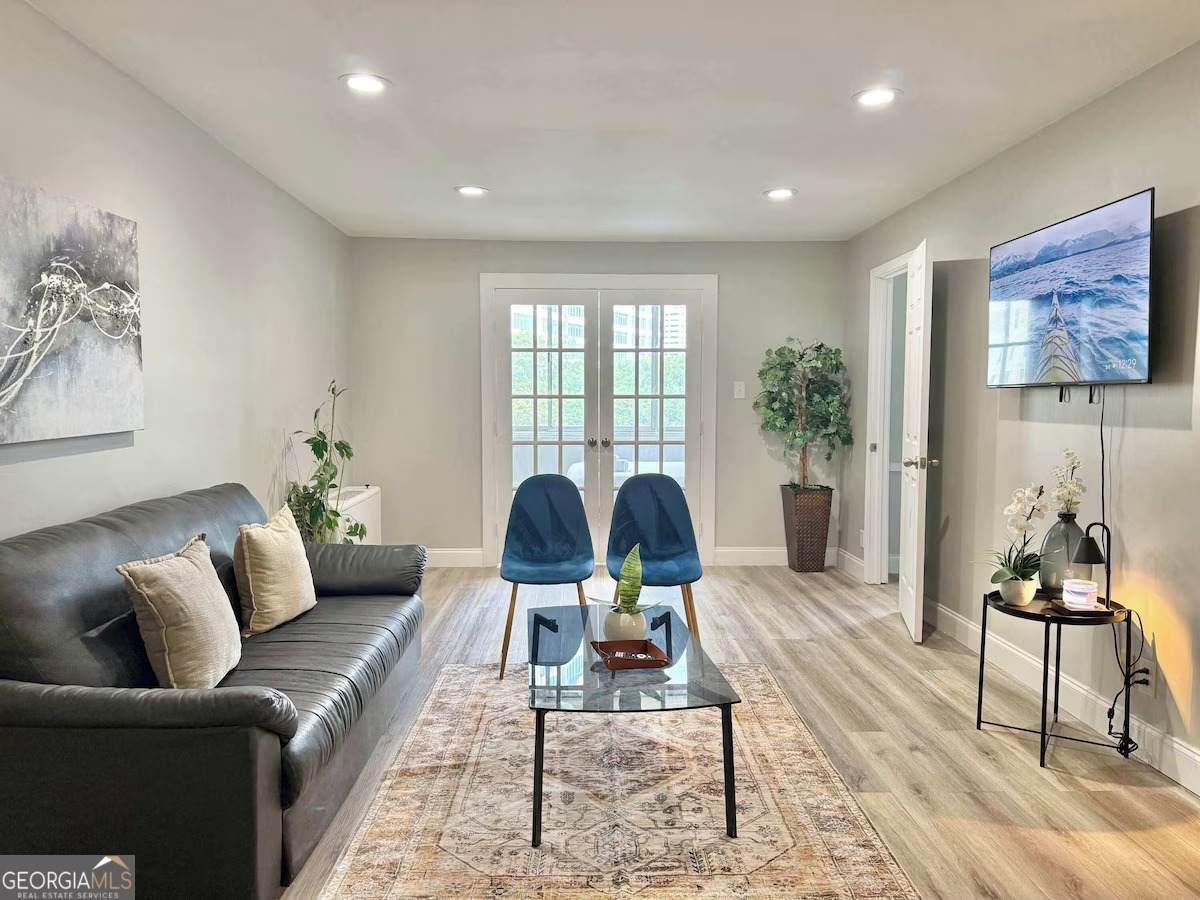 215 Piedmont Avenue - Photo 1