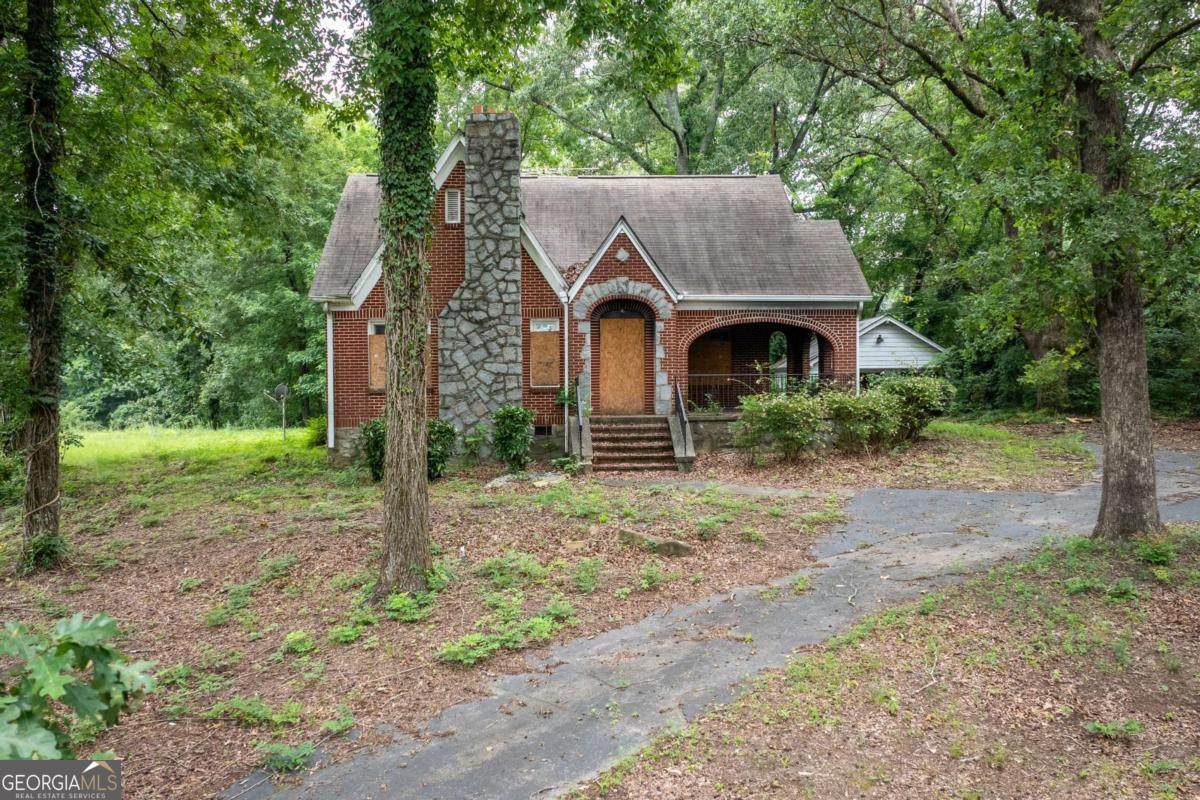 6127 Roosevelt Highway - Photo 1