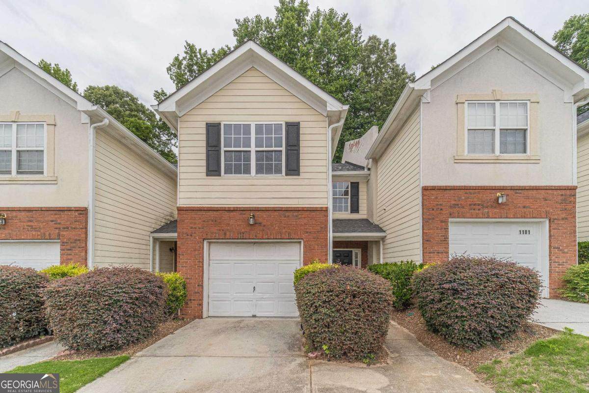 1191 Primrose View Circle - Photo 1