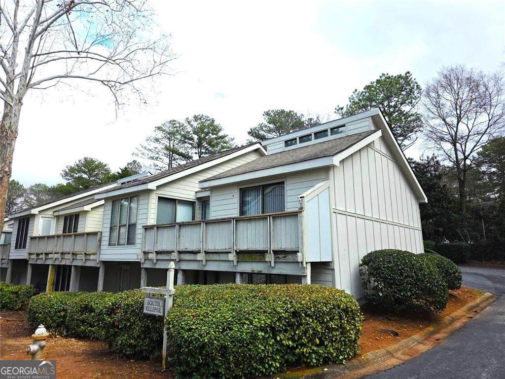 5025 Highland Club Drive - Photo 1