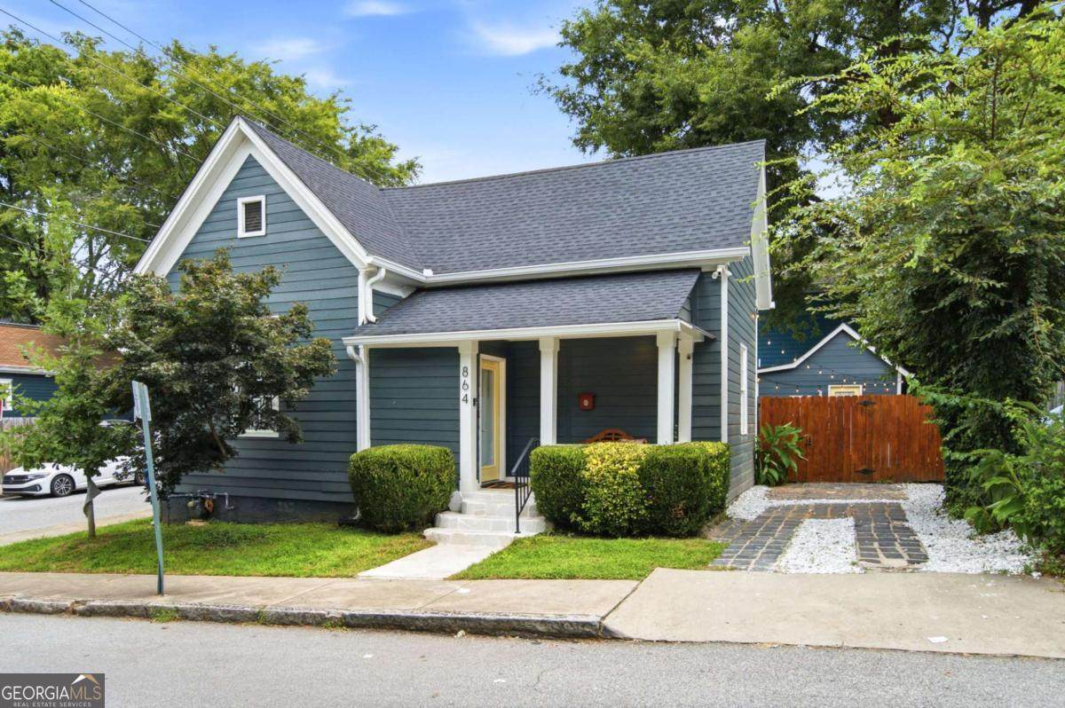 864 Kirkwood Avenue - Photo 1