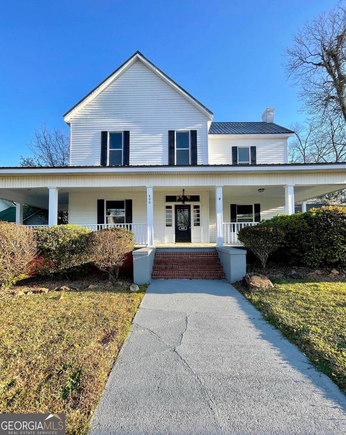 400 Gordon Street - Photo 1