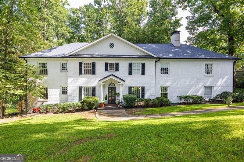 1135 Peachtree Battle Avenue - Photo 1