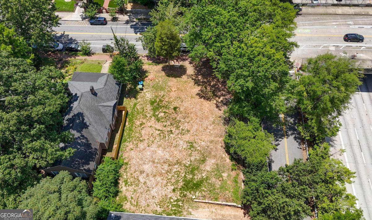 432 Cherokee Avenue - Photo 1