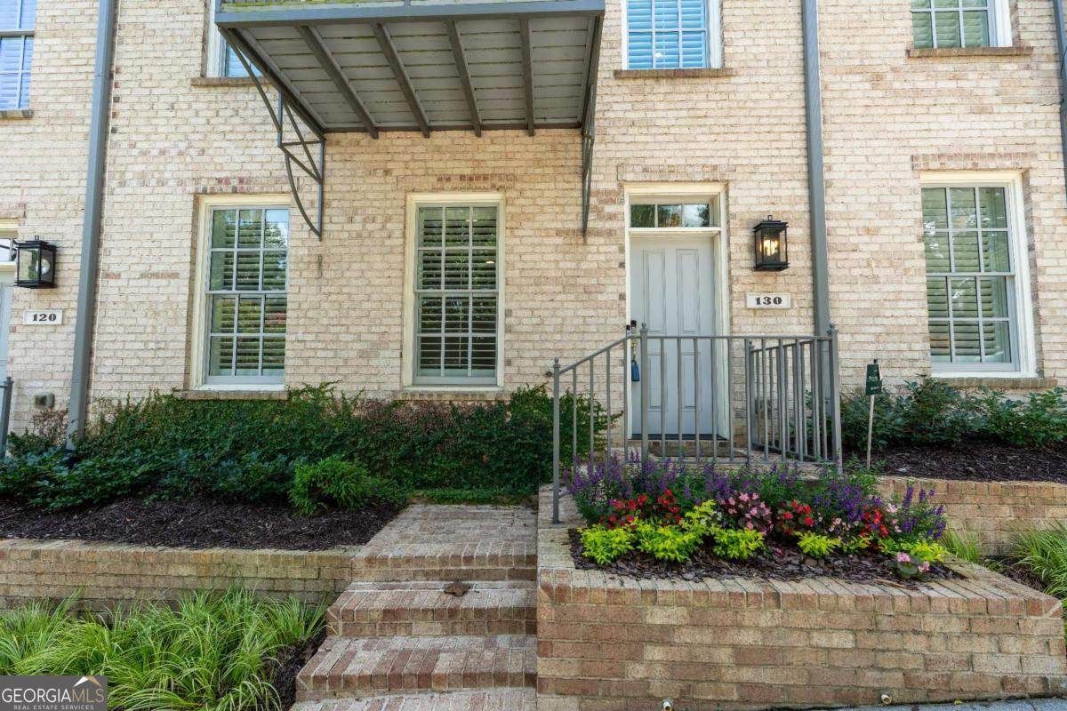 130 Clover Court - Photo 1
