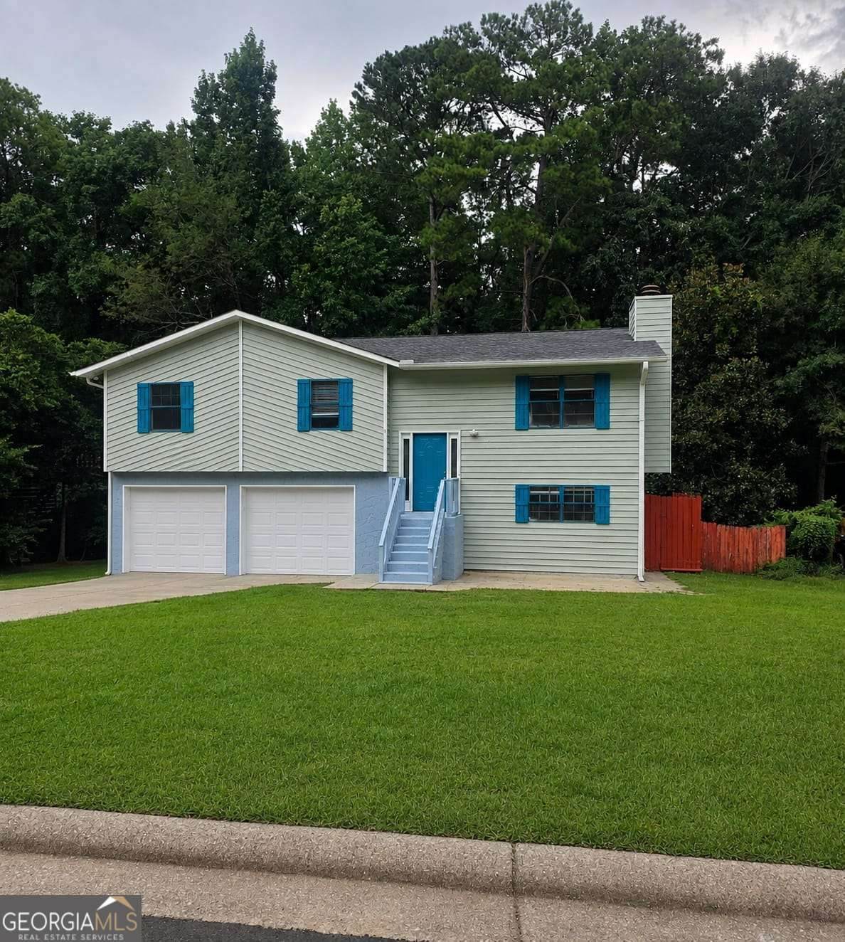 2633 Seneca Trail - Photo 1