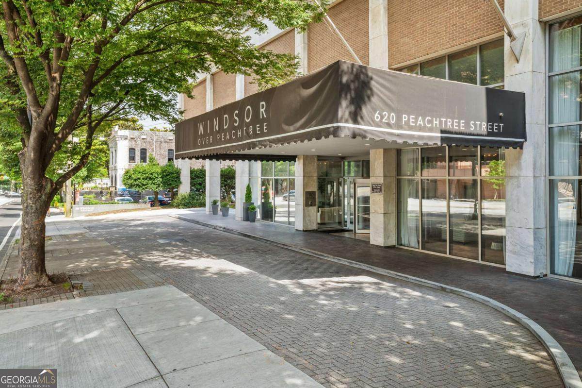 620 Peachtree Street - Photo 1