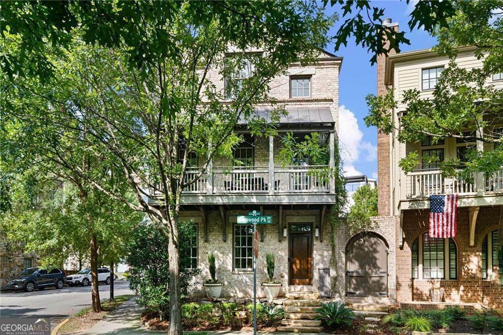 890 Glenwood Park Drive - Photo 1