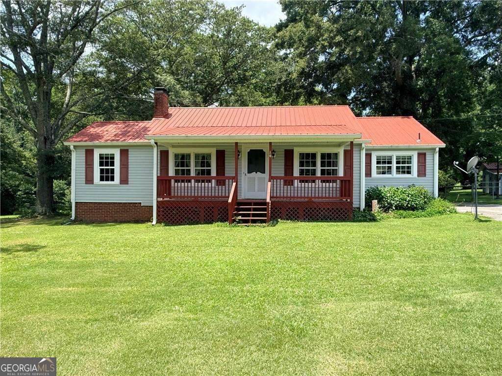 16 Garrett Avenue - Photo 1