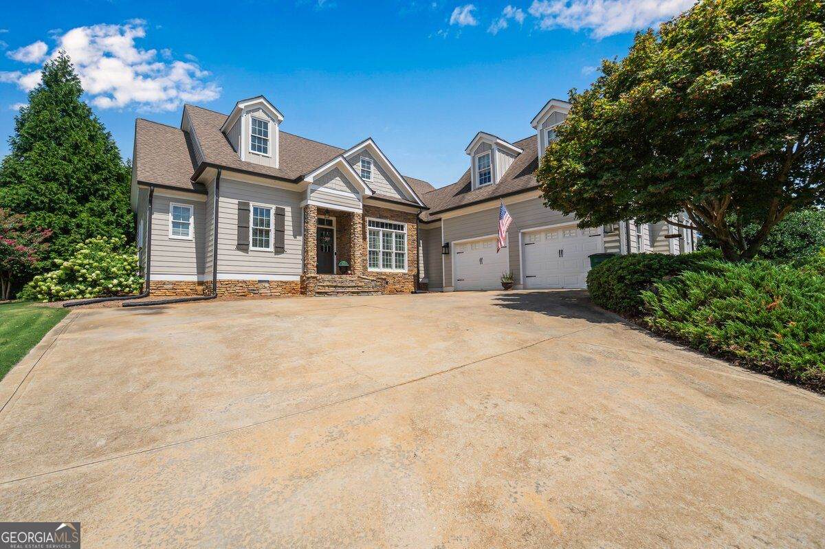 1001 Devon Drive - Photo 1