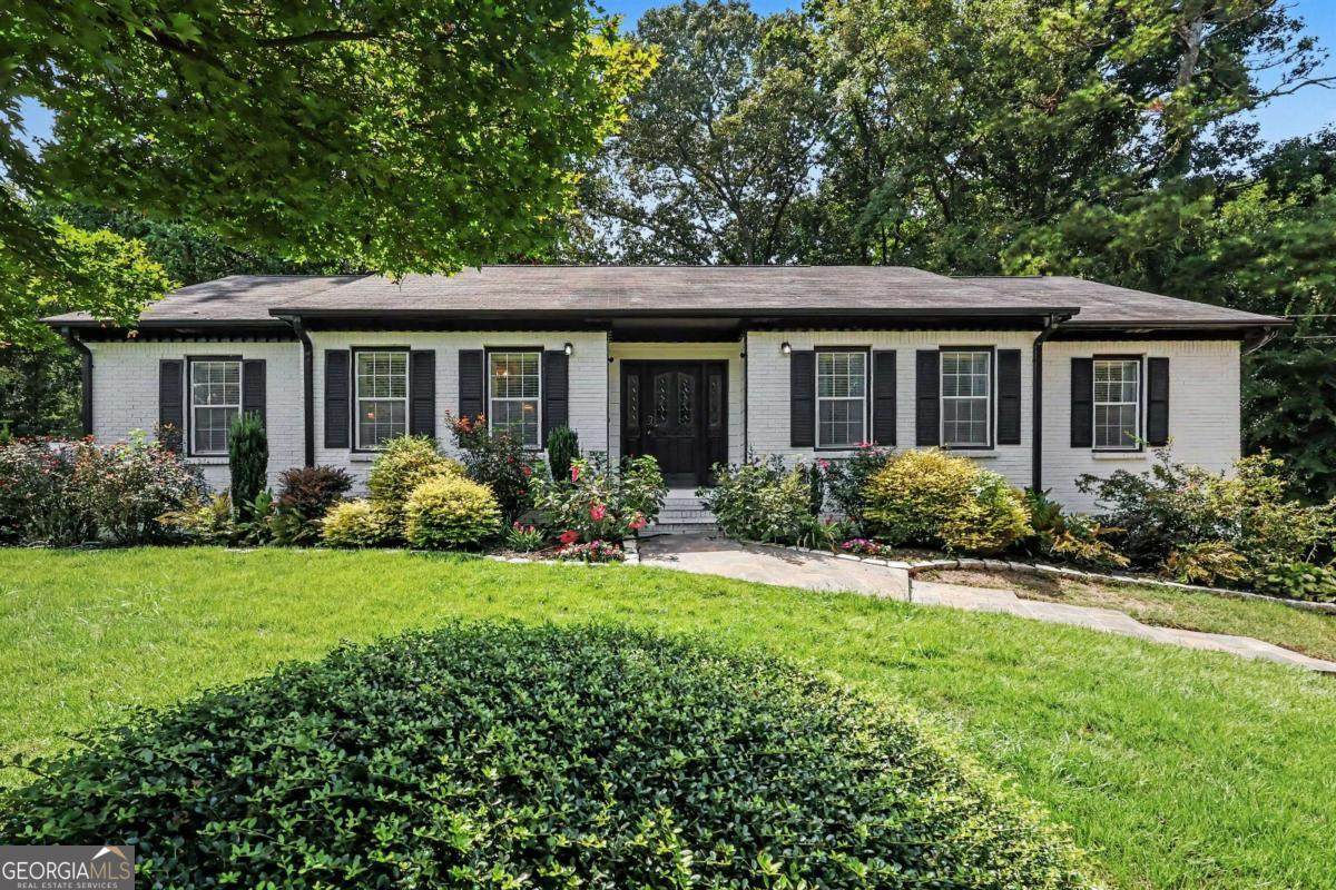 745 Greenwood Lane - Photo 1