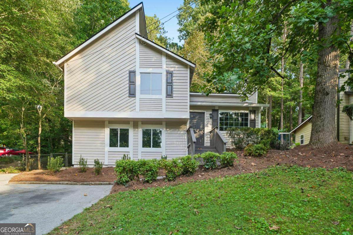 674 Inland Way - Photo 1