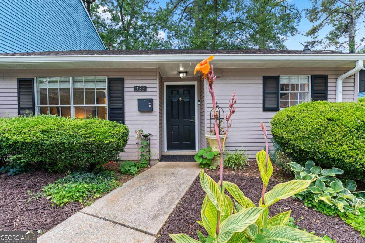 323 Cabaret Court - Photo 1