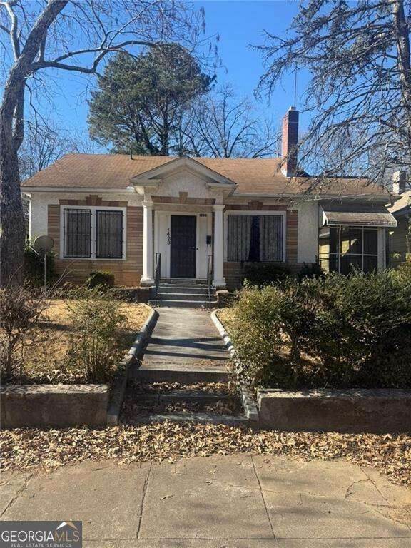 1423 Graham Street - Photo 1