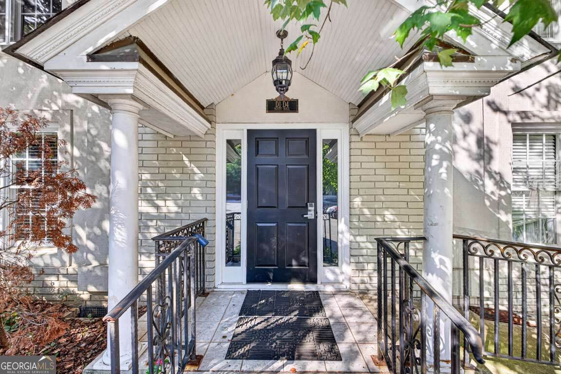 1020 Scott Boulevard - Photo 1