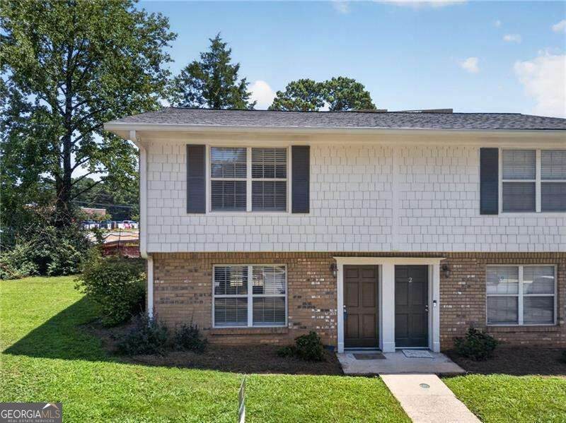 1 Villa Court - Photo 1