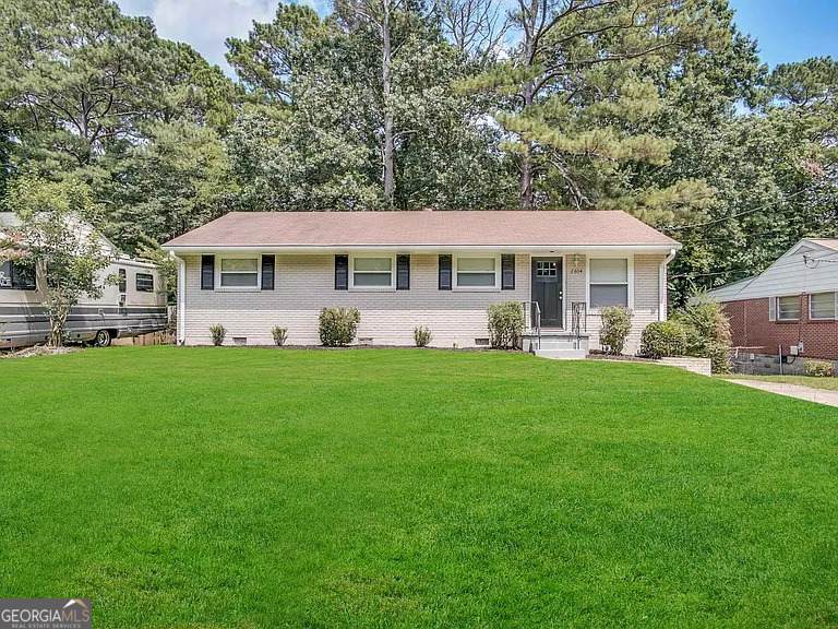 2604 Bryant Drive - Photo 1