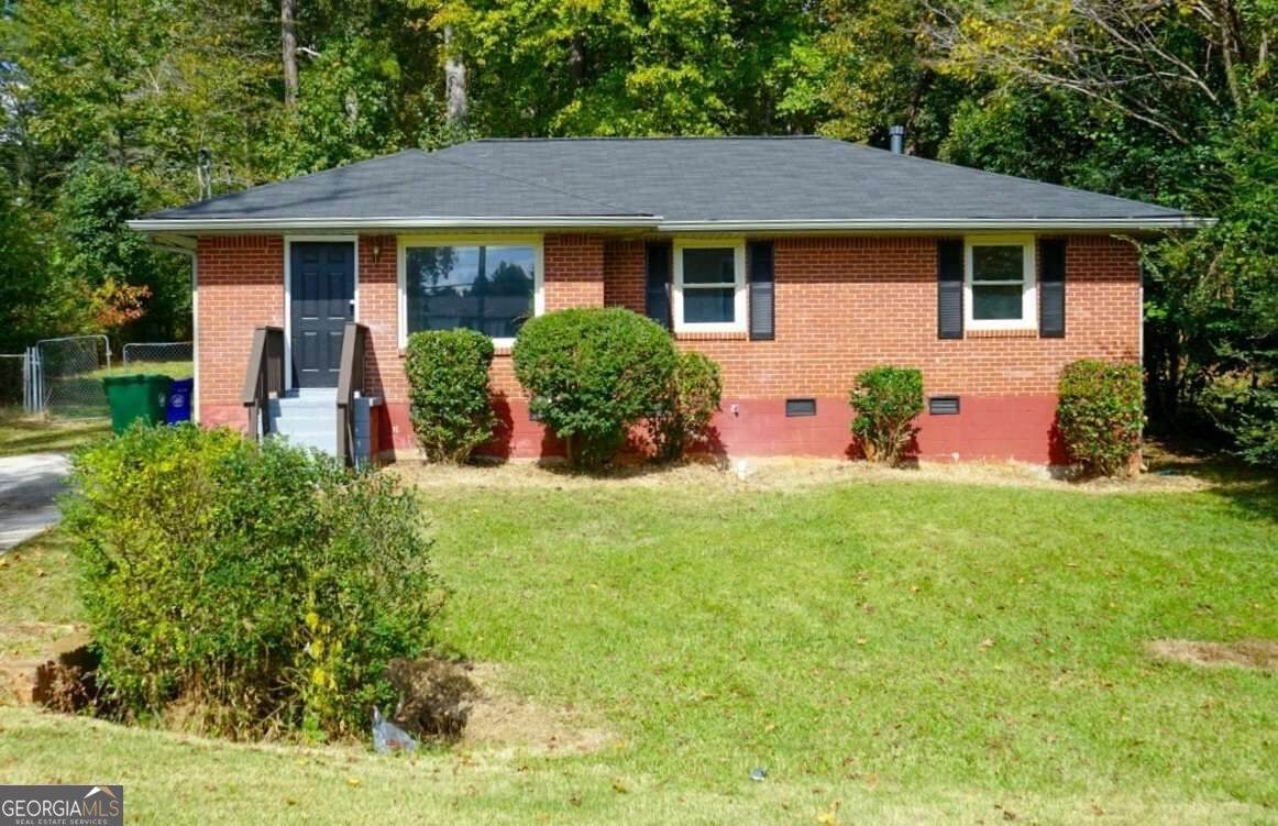 4390 Glenwood Parkway - Photo 1